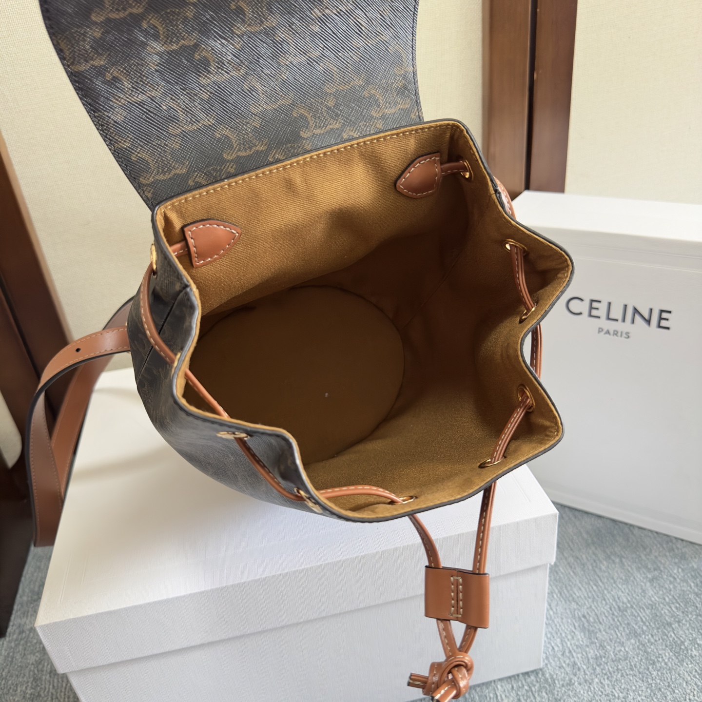 [TOP] CELINE Bonnie Canvas Backpack 25x18x13 cm - Brown