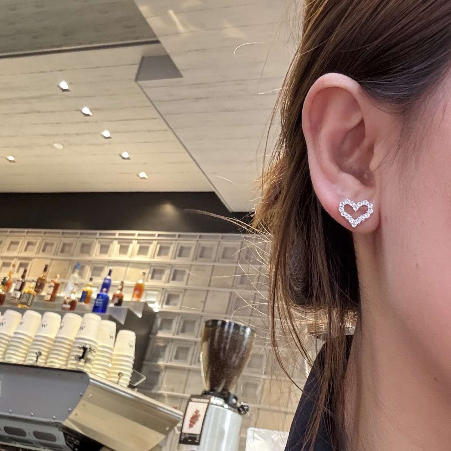 [TOP] Tiffany & Co. Diamond Heart Earrings -Sliver