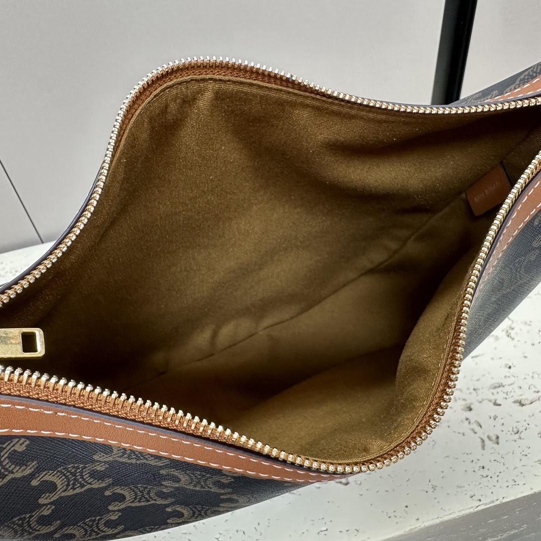 [TOP] CELINE Heloise Hobo Bag 30x7.5x28.5cm -Brown