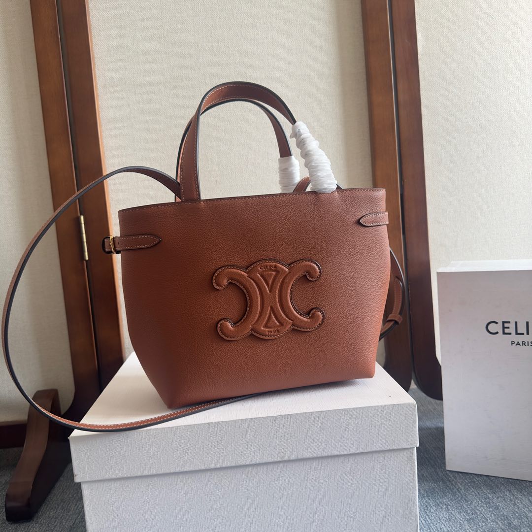 [TOP] CELINE CABAS ANAIS CUIR TRIOMPHE Bag 20.5 x 9 x 19 CM - 4 Colour