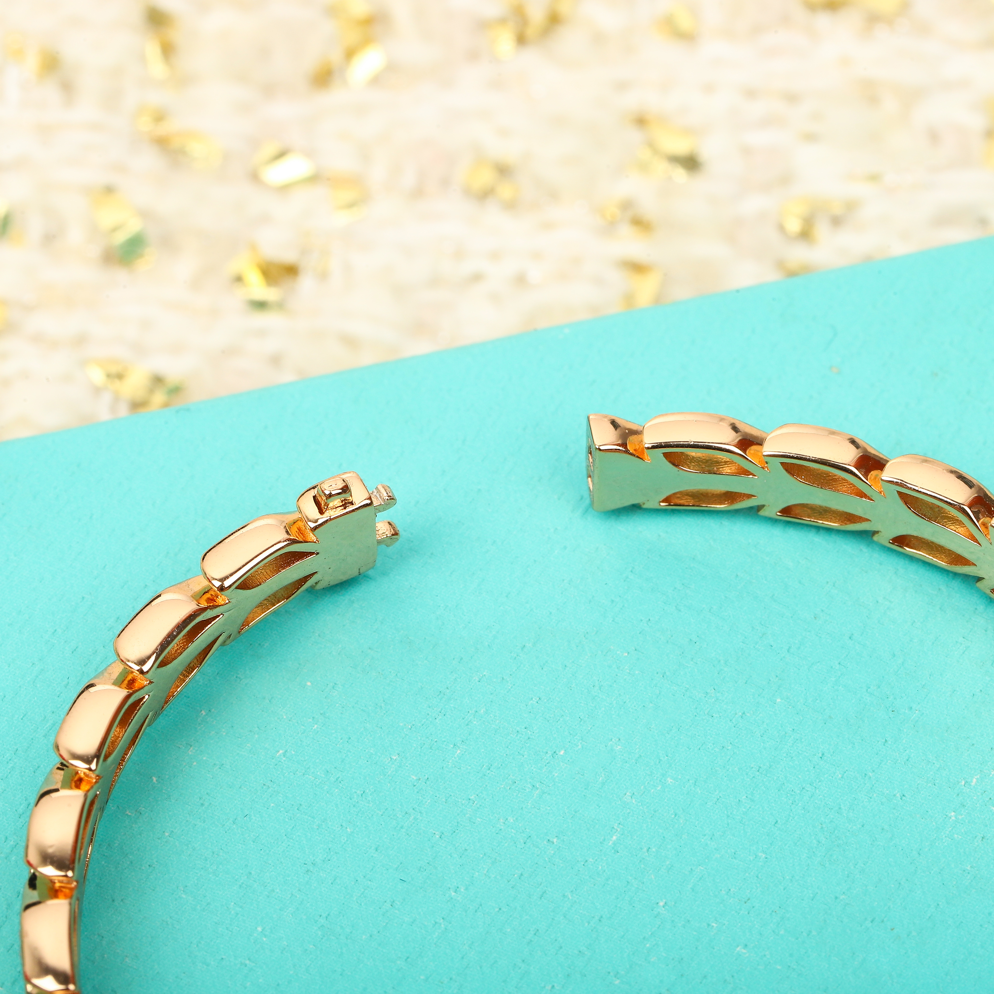 [TOP] Tiffany & Co. Bracelet - Gold