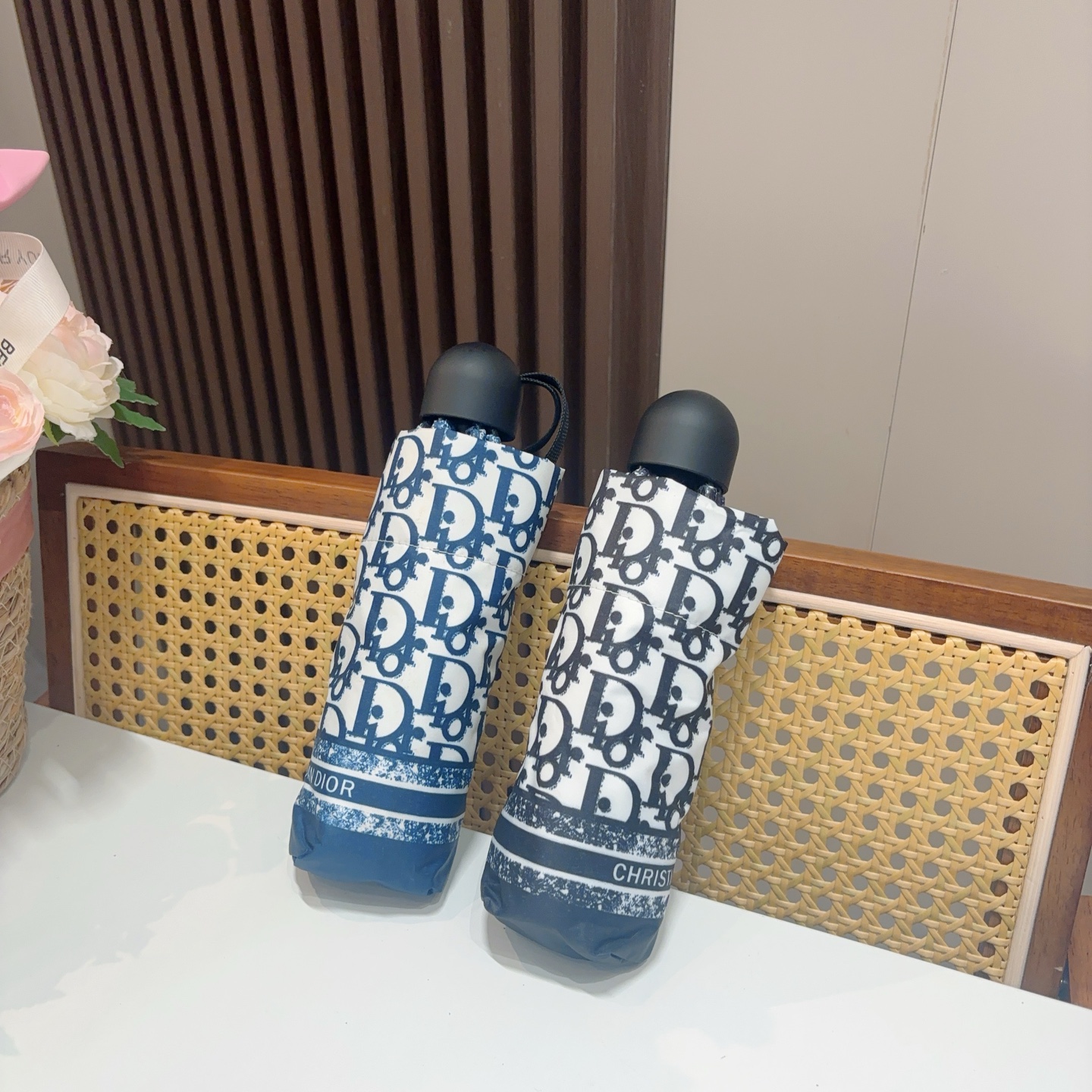 [TOP] Christian Dior Umbrella - 2 Colors