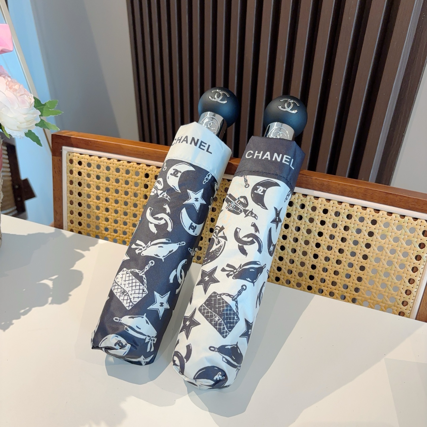 [TOP] CHANEL Umbrella - 2 Color