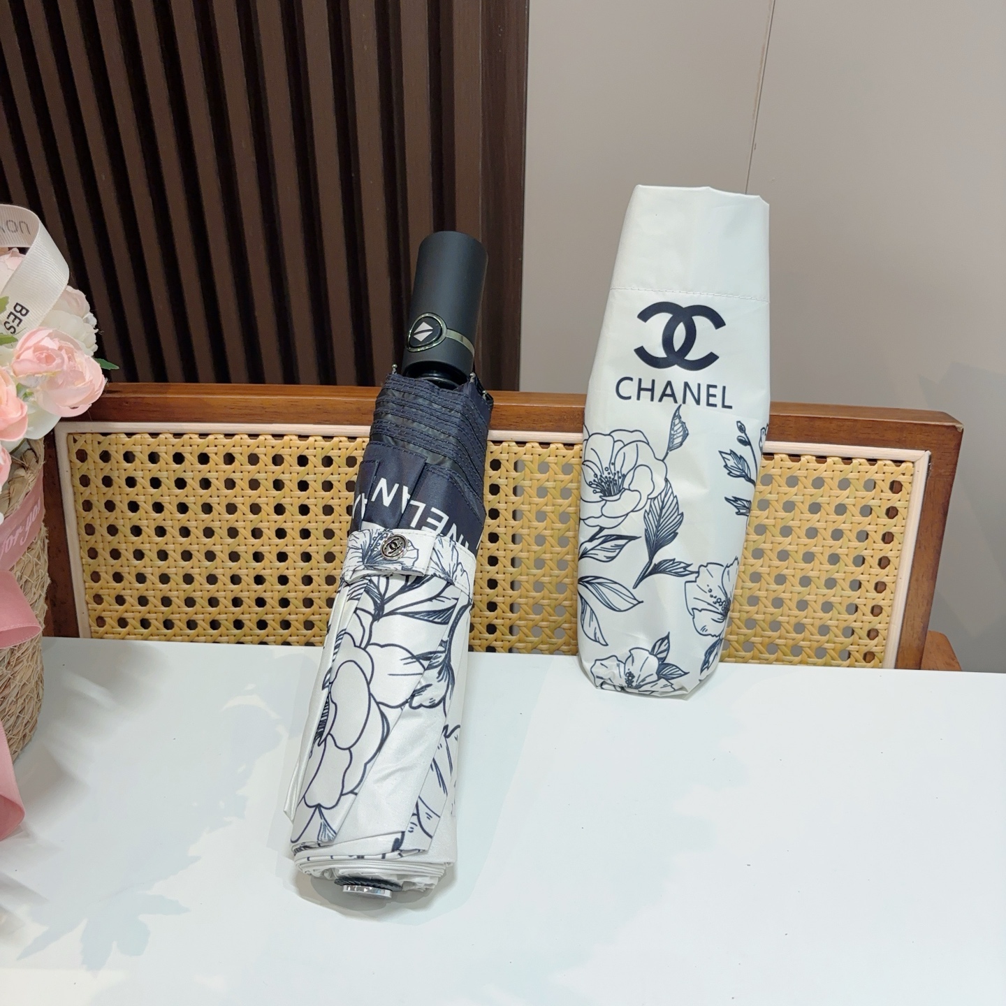 [TOP] CHANEL Umbrella - 3 Colors