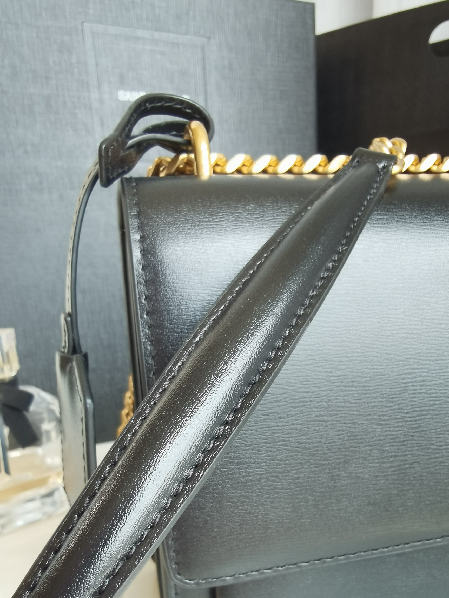 [TOP] Yves Saint Laurent YSL Medium Sunset Bag 22x8x16cm - Black