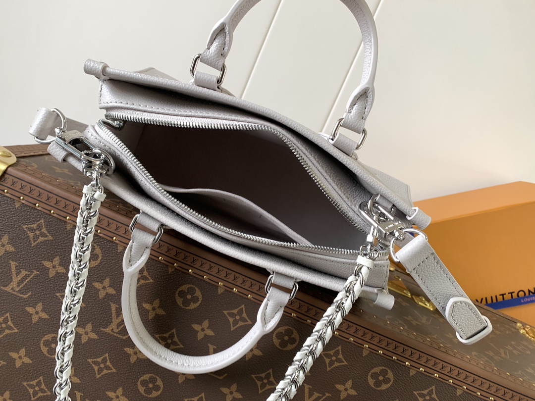 [TOP] Louis Vuitton LV On The Go 18x12x16cm - Gray