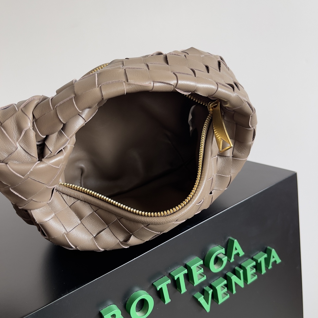 [TOP] Bottega Veneta BV Jodie Bag Lambskin 23x15x5cm/36x21x13cm/48x40x16cm - Pine Cone Brown