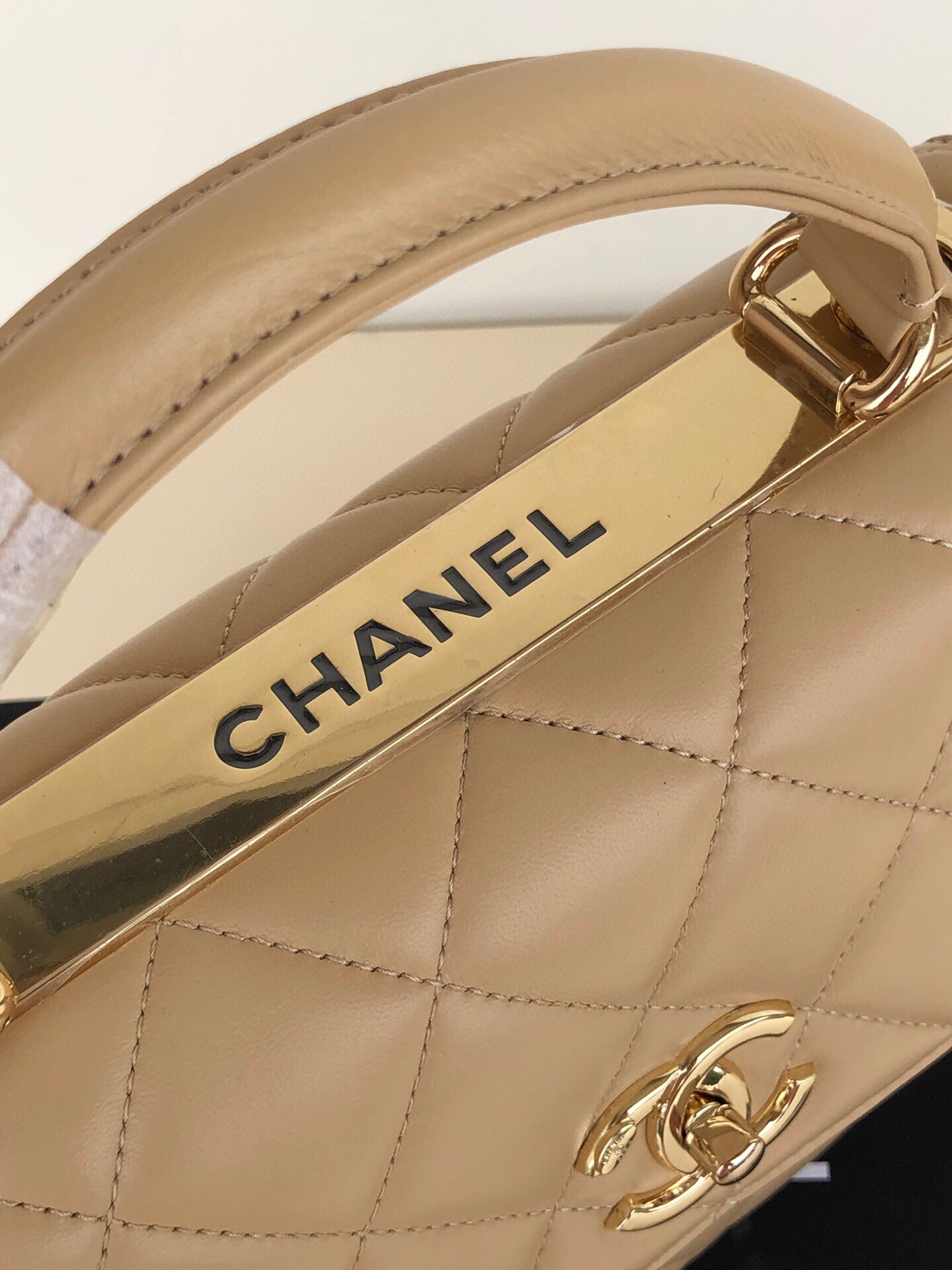 [TOP] CHANEL Trendy CC Handle Bag 25×12×17CM - Beige&GHW