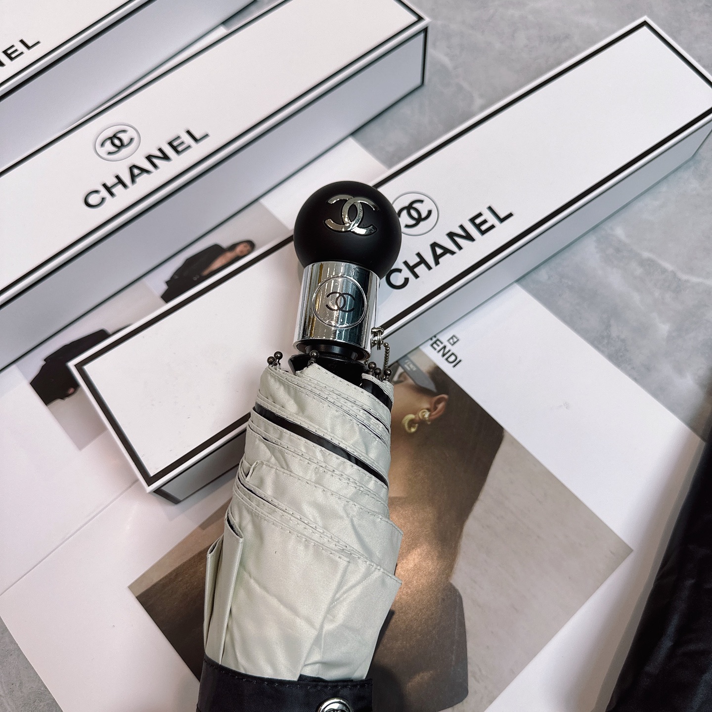 [TOP] CHANEL Umbrella - 2 Colour