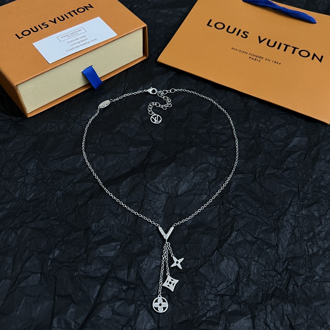 [TOP] Louis Vuitton LV  Necklace - 2 Color