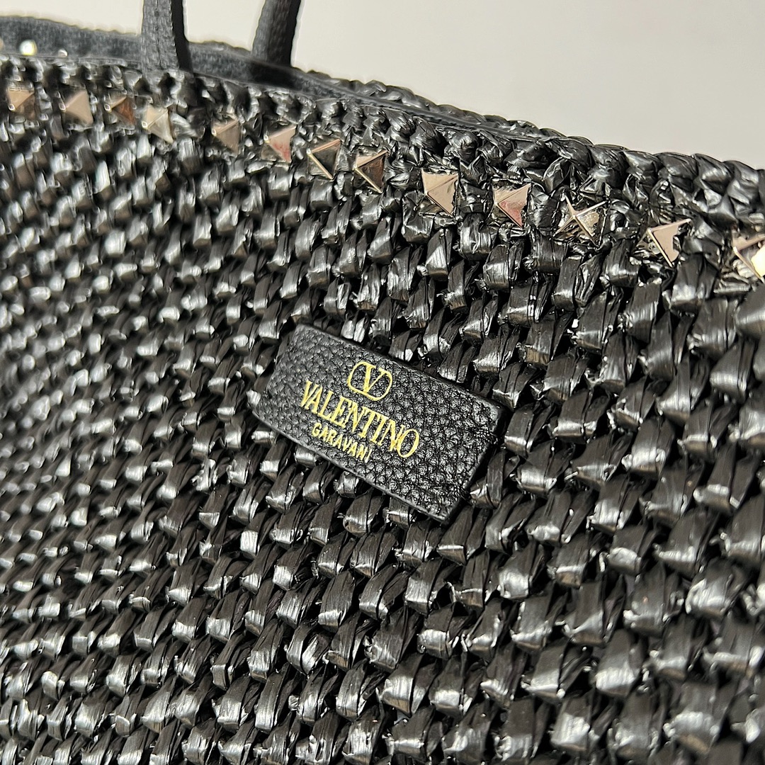 [TOP] VALENTINO Garavani Rockstud Woven Shopping Bag 48*27.5*12.5cm - Black