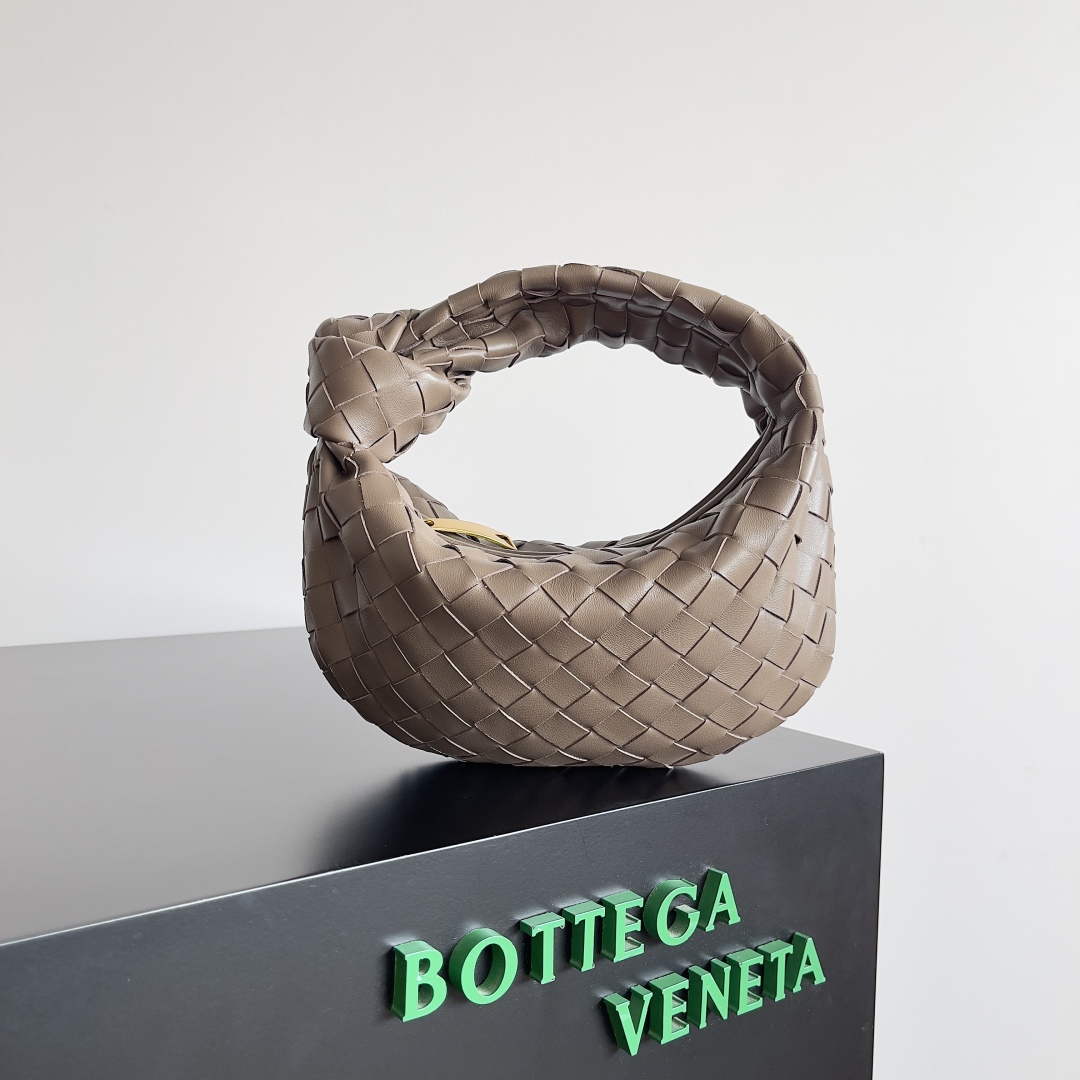 [TOP] Bottega Veneta BV Jodie Bag Lambskin 23x15x5cm/36x21x13cm/48x40x16cm - Pine Cone Brown