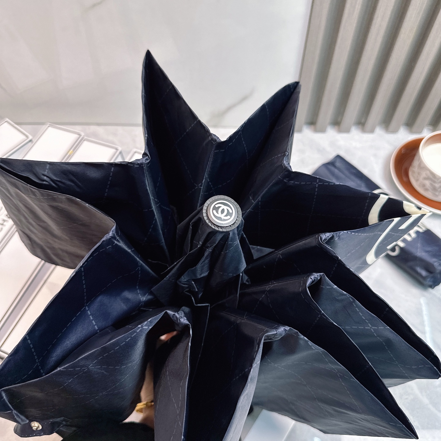 [TOP] CHANEL Umbrella - Black