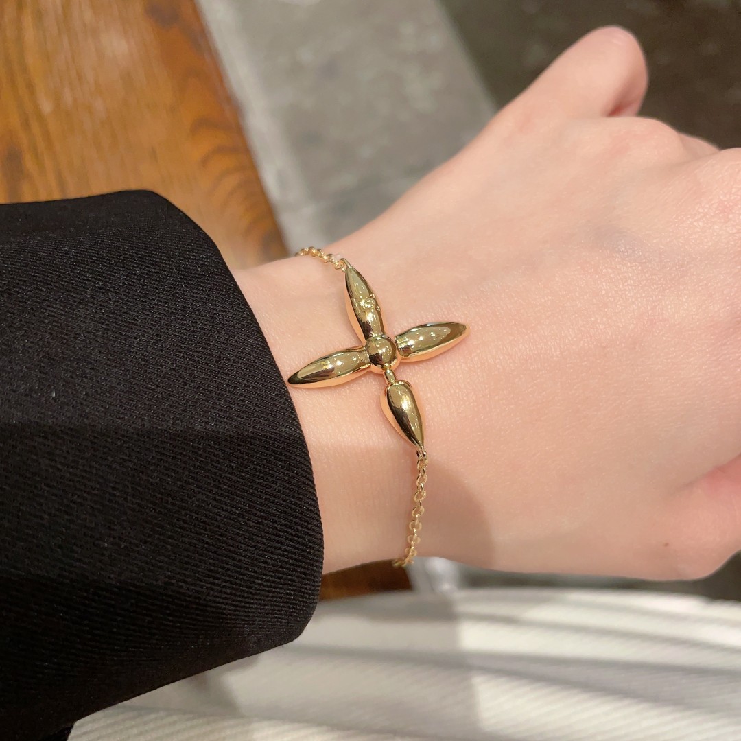 [TOP] Louis Vuitton LV Bracelet - Gold