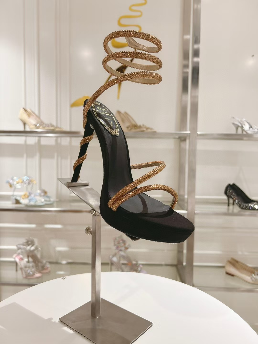 [TOP] Rene Caovilla MARGOT CRYSTAL GOLD PLATFORM SANDAL  - Black