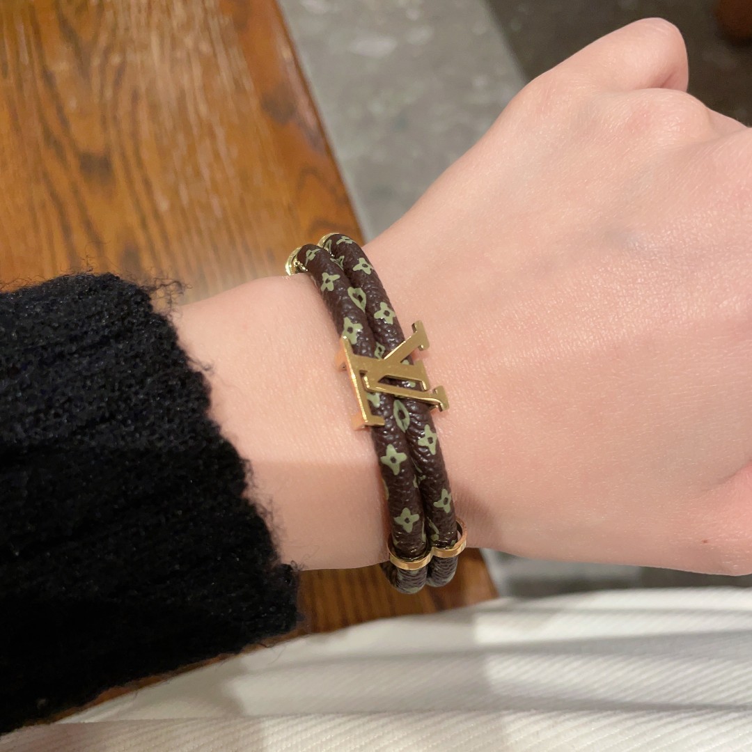 [TOP] Louis Vuitton LV Bracelet - Brown