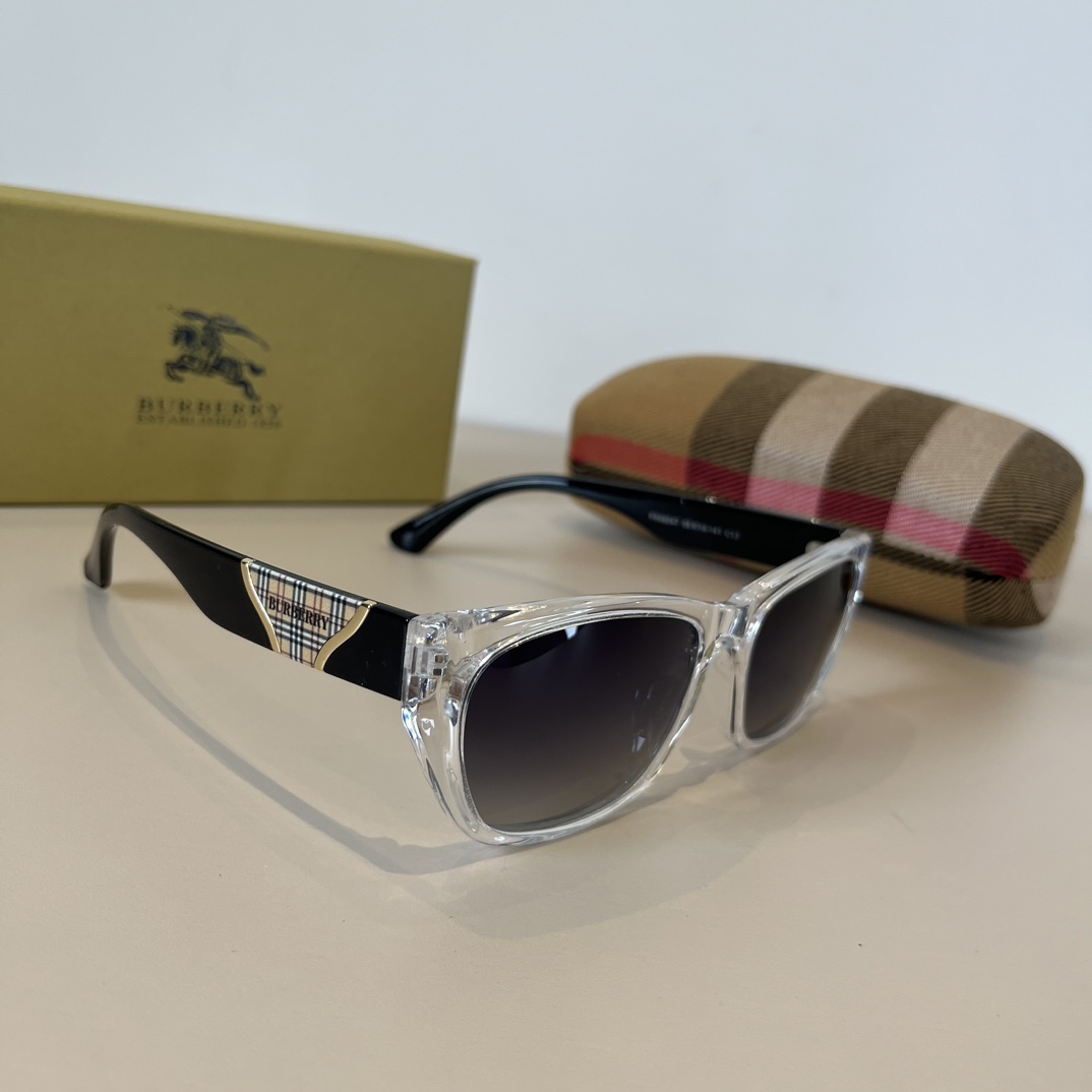 [TOP] BURBERRY Sunglasses - 4 Colors