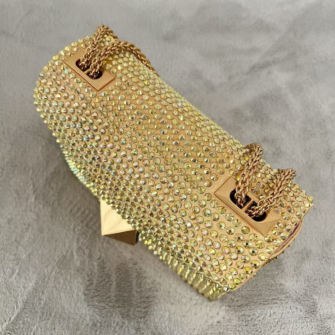 [TOP] VALENTINO One Stud Bag Embroidered Handbag 19x14x11cm - Gold