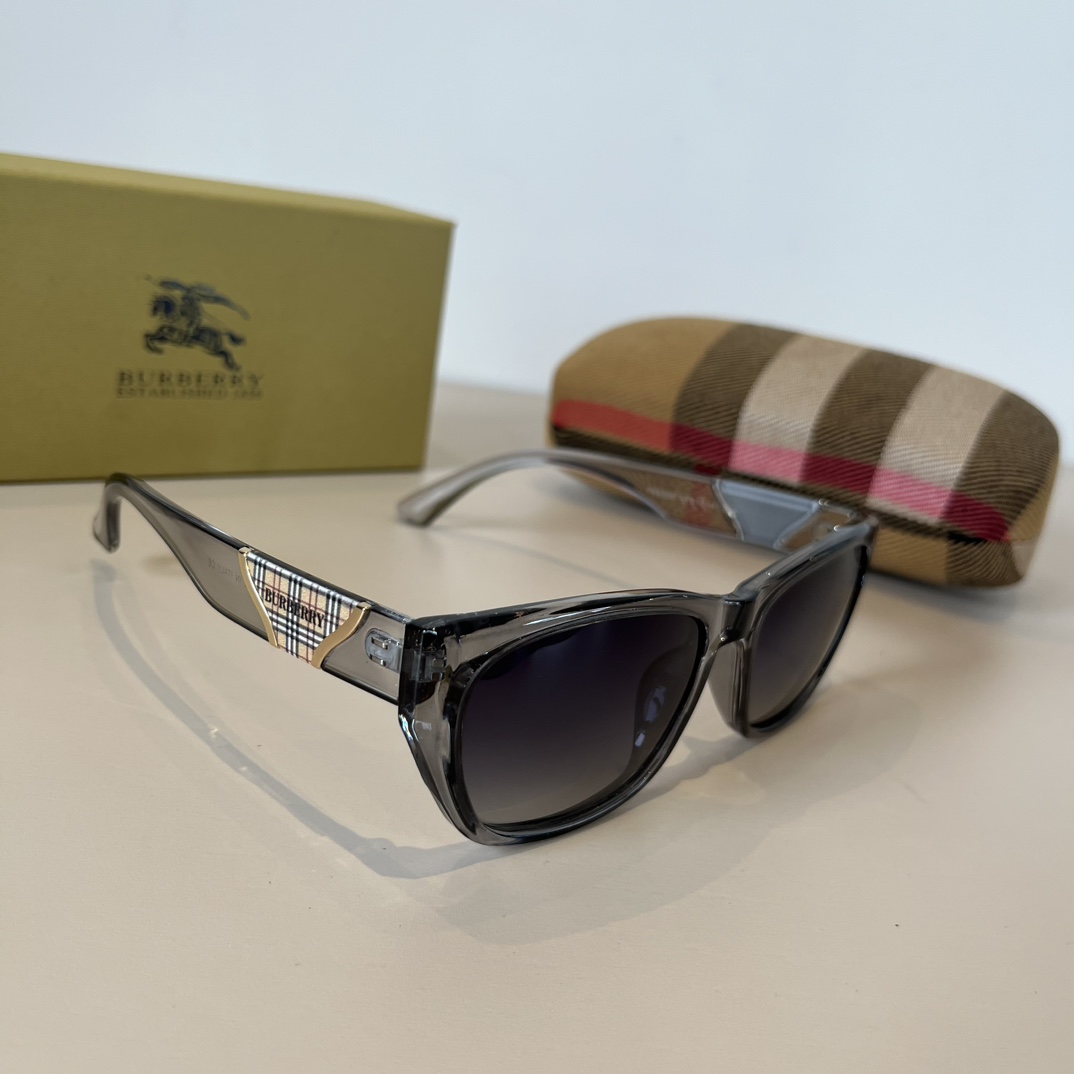 [TOP] BURBERRY Sunglasses - 4 Colors