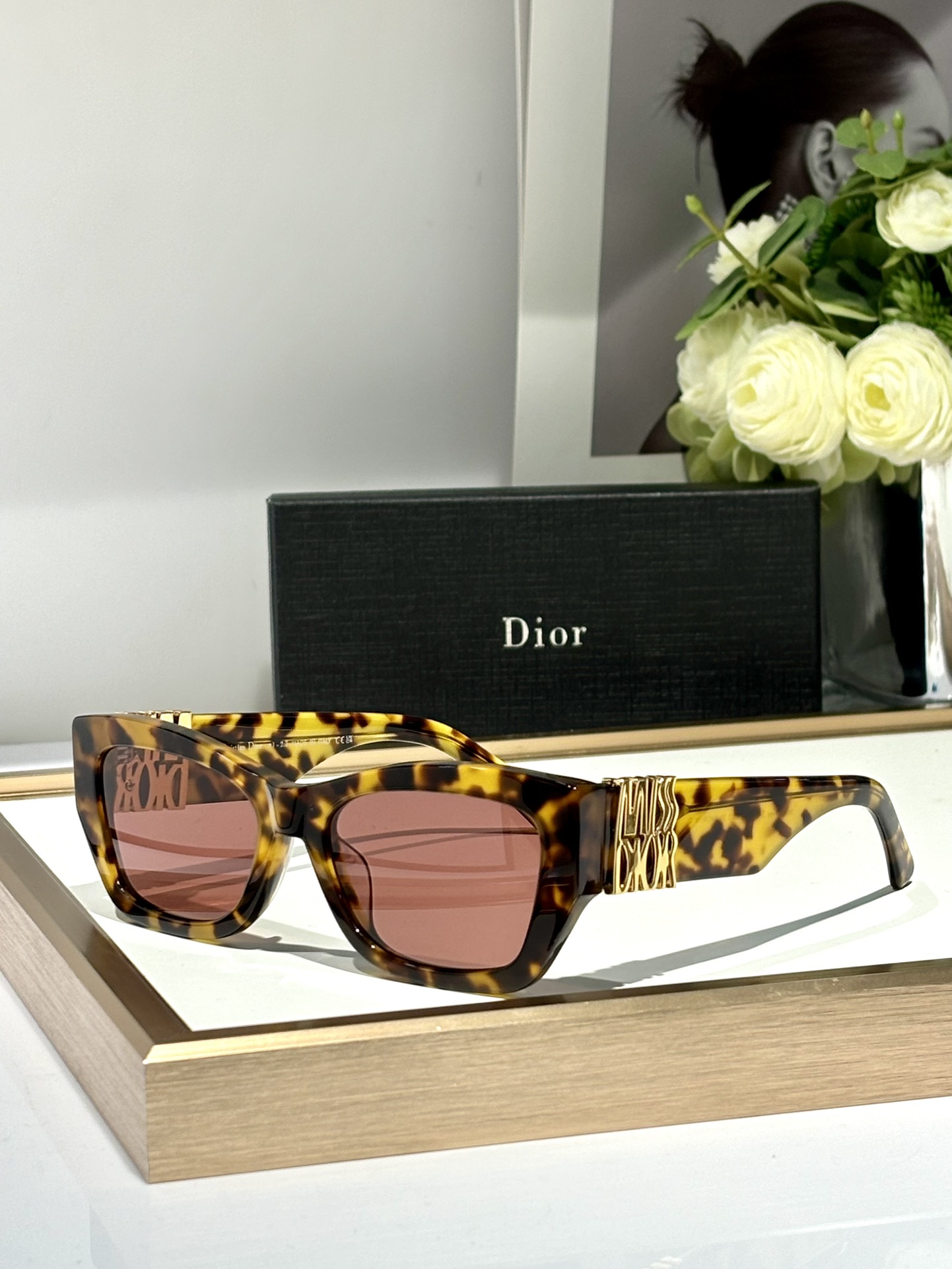 [TOP] Christian Dior Sunglasses - 7 Color