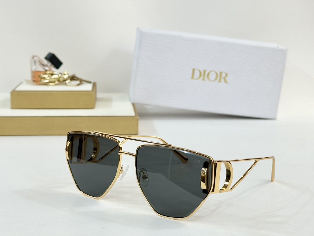 [TOP] Christian Dior Sunglasses - 6 Color