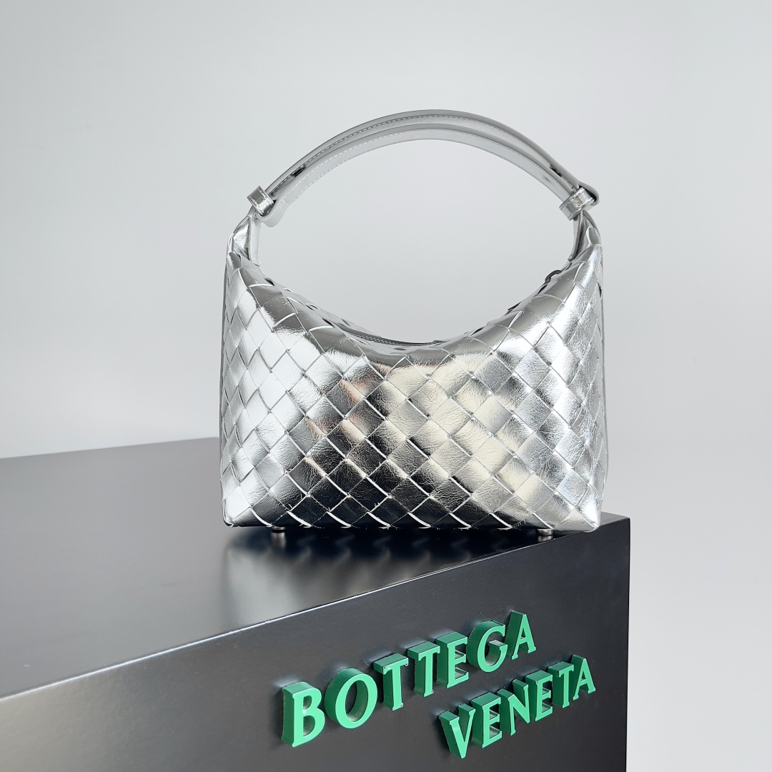 [TOP] Bottega Veneta BV Nappa Bag Lambskin 22x13x9cm - Silver/Gold