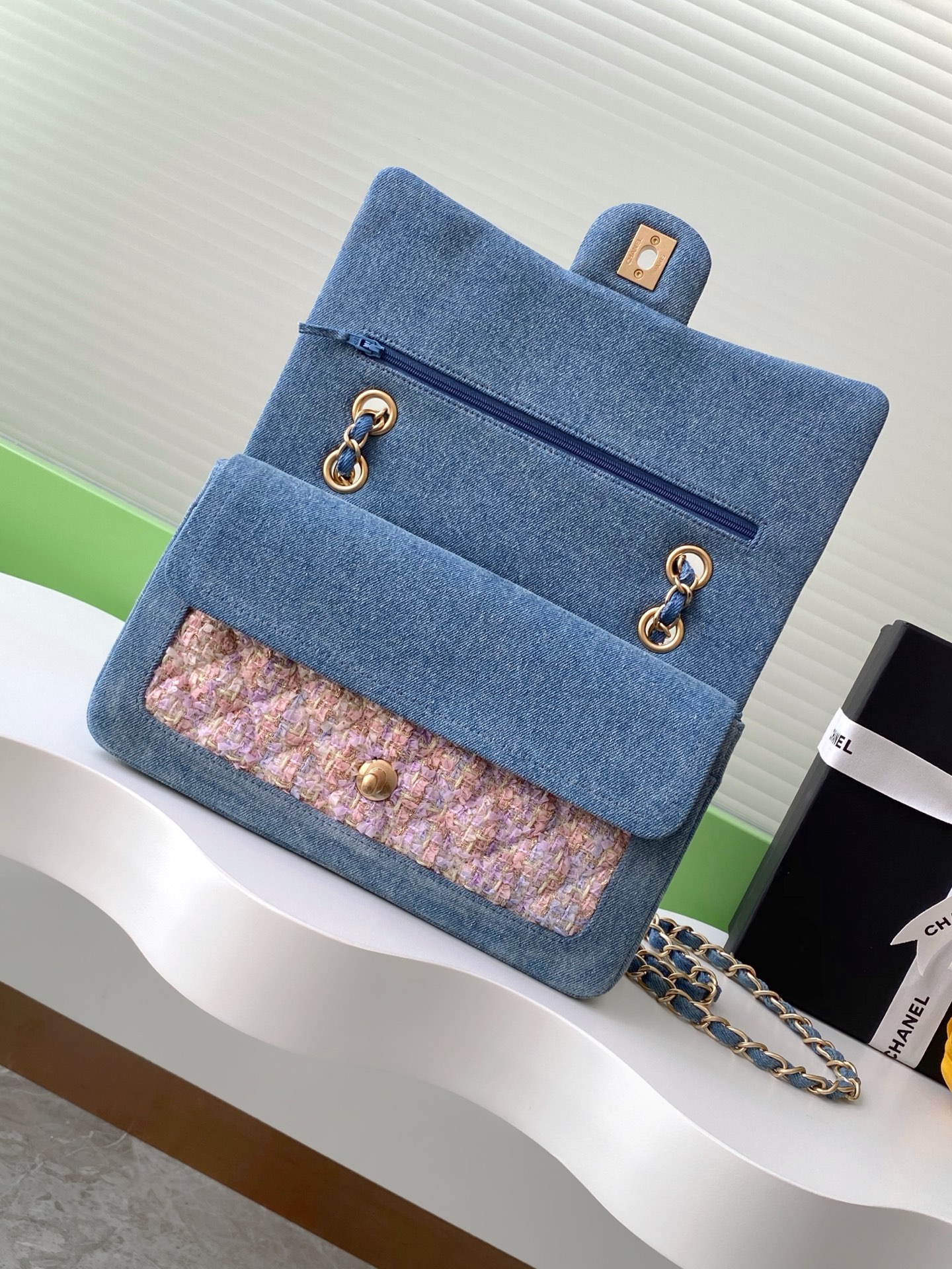 [TOP] CHANEL Flap Bag Denim Patchwork Bag 14x21x8cm - Blue&Pink