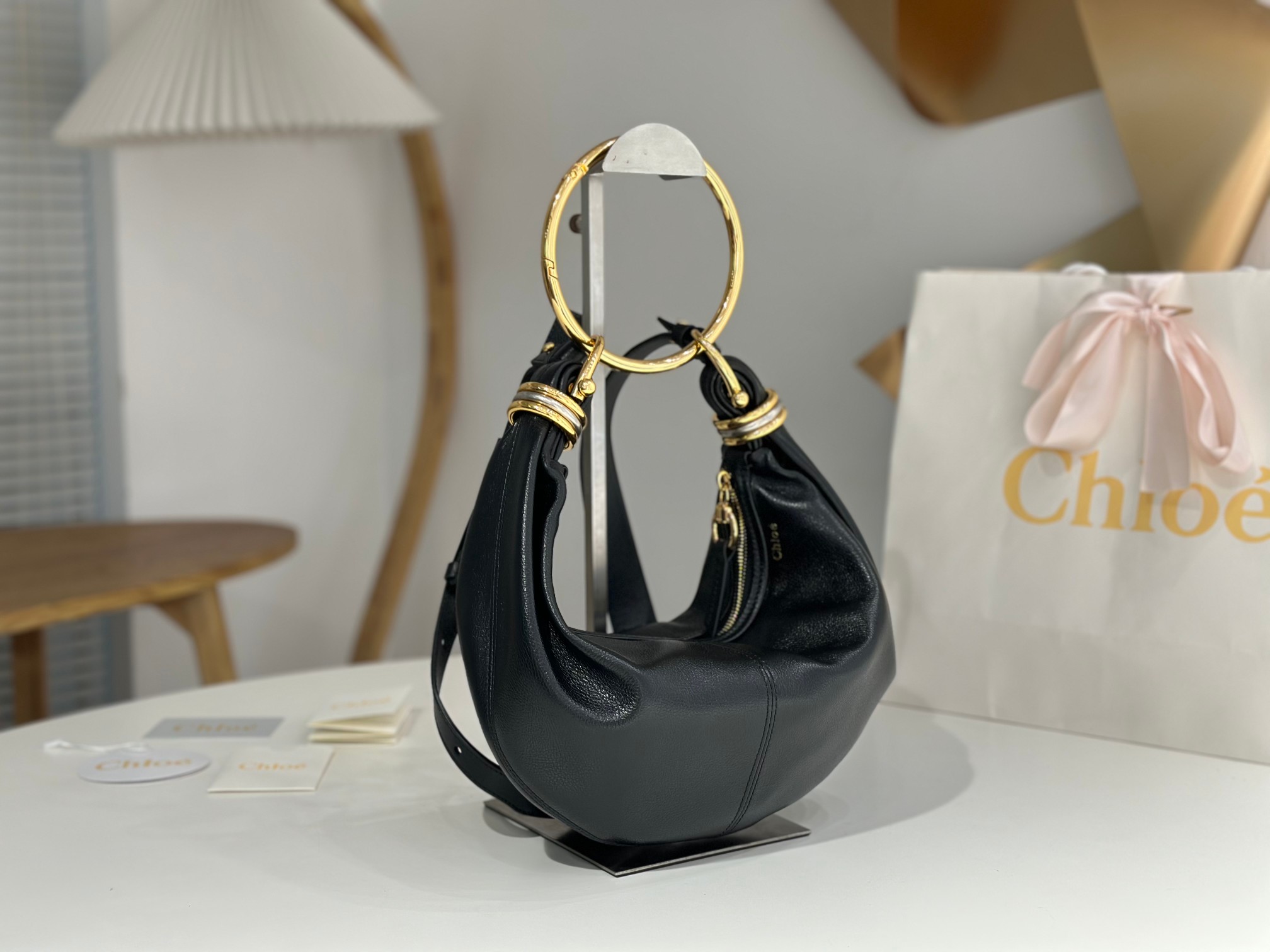 [TOP] Chloe Bracelet Bag 32x14x10cm - 3 Colors