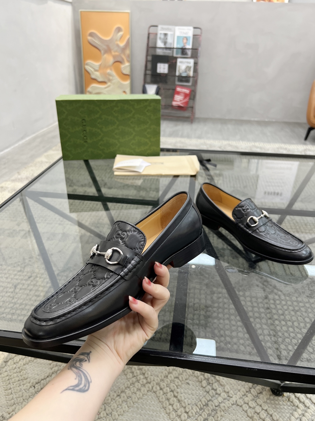 [TOP] GUCCI Men's Casual Leather Shoes - Black