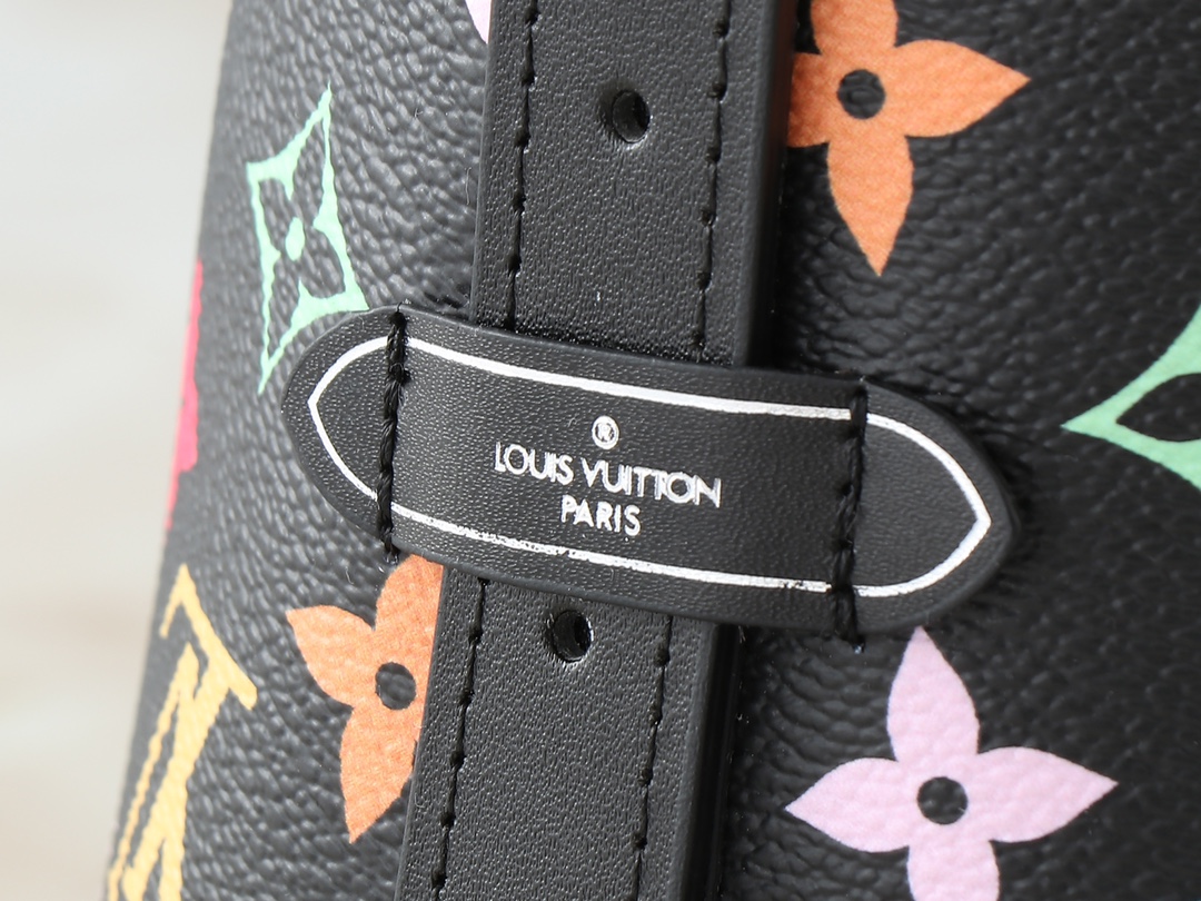 [TOP] Louis Vuitton LV Carryall Bag 29x24x12cm - Black