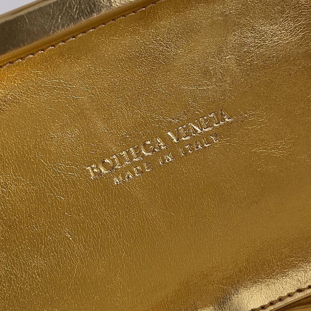 [TOP] Bottega Veneta BV Evening Clutch Bag 20.5x6x12.5cm - Gold/ Silver