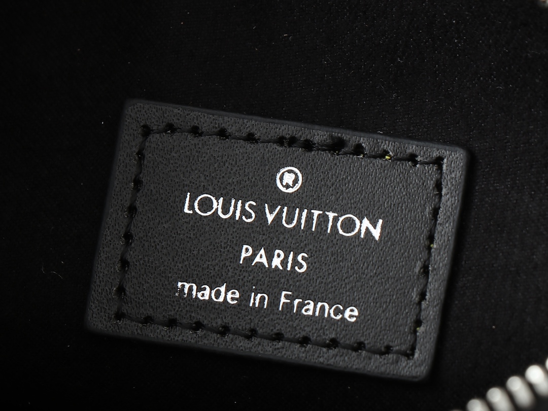 [TOP] Louis Vuitton LV Carryall Bag 29x24x12cm - Black