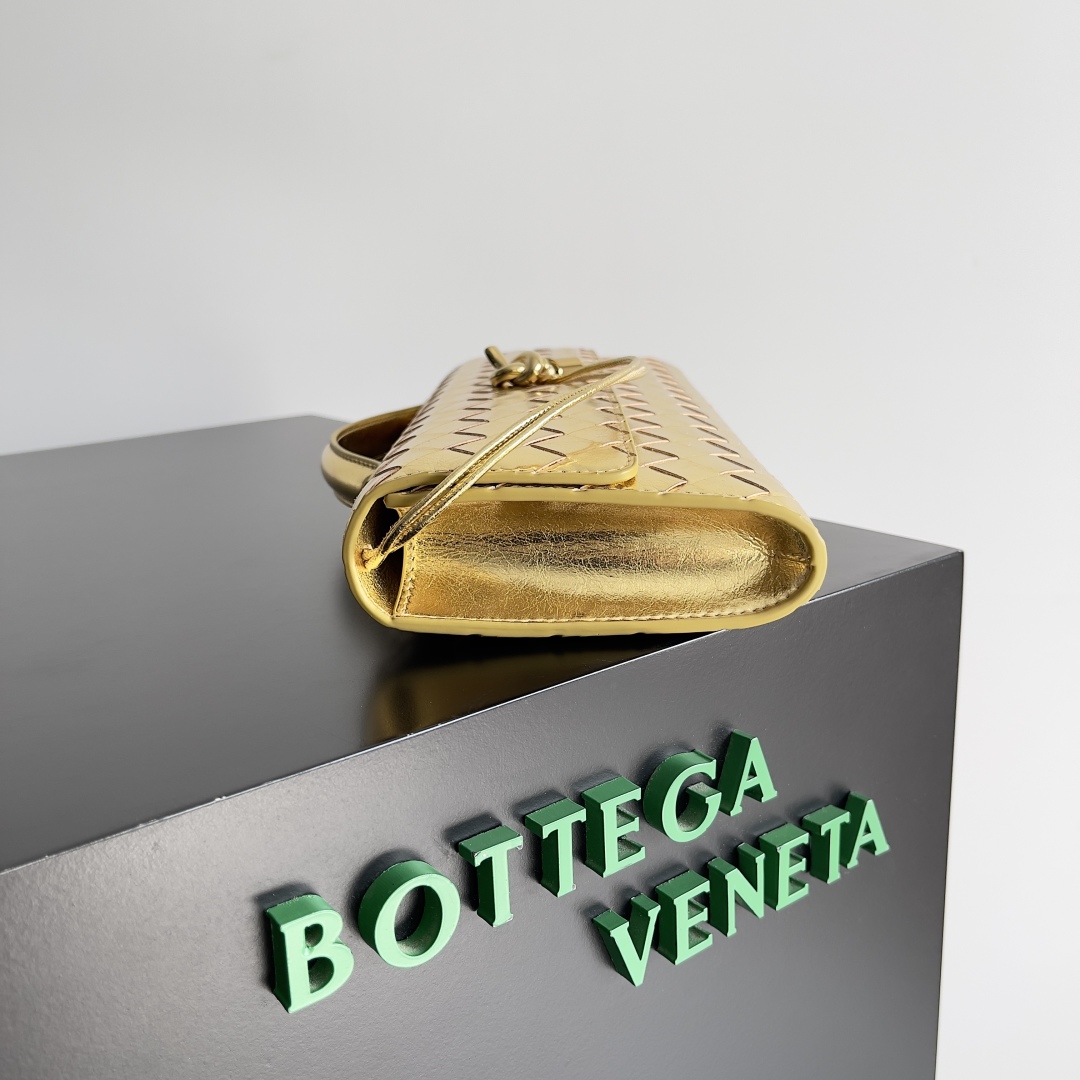 [TOP] Bottega Veneta BV Andiamo Evening Clutch Bag 31*13*3cm - Gold/ Silver