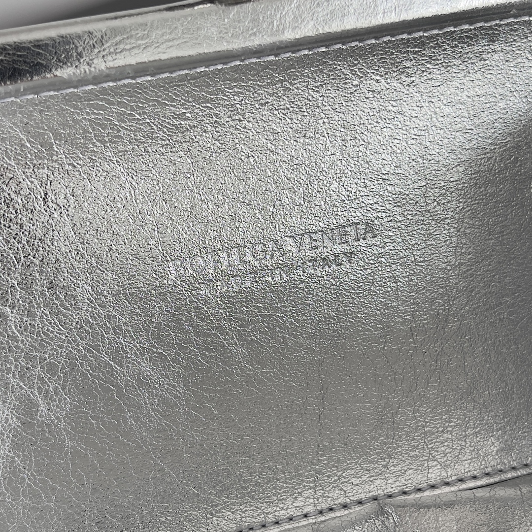 [TOP] Bottega Veneta BV Evening Clutch Bag 20.5x6x12.5cm - Gold/ Silver