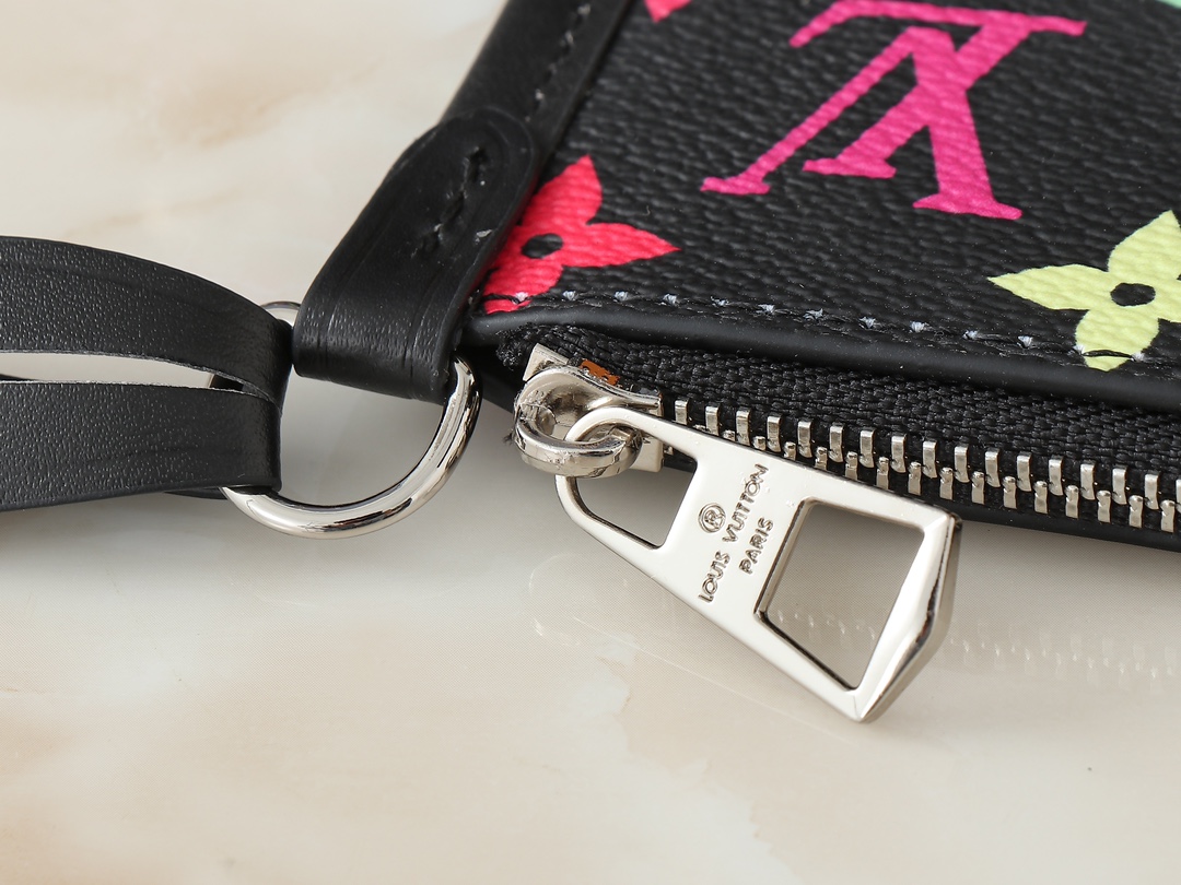 [TOP] Louis Vuitton LV Carryall Bag 29x24x12cm - Black