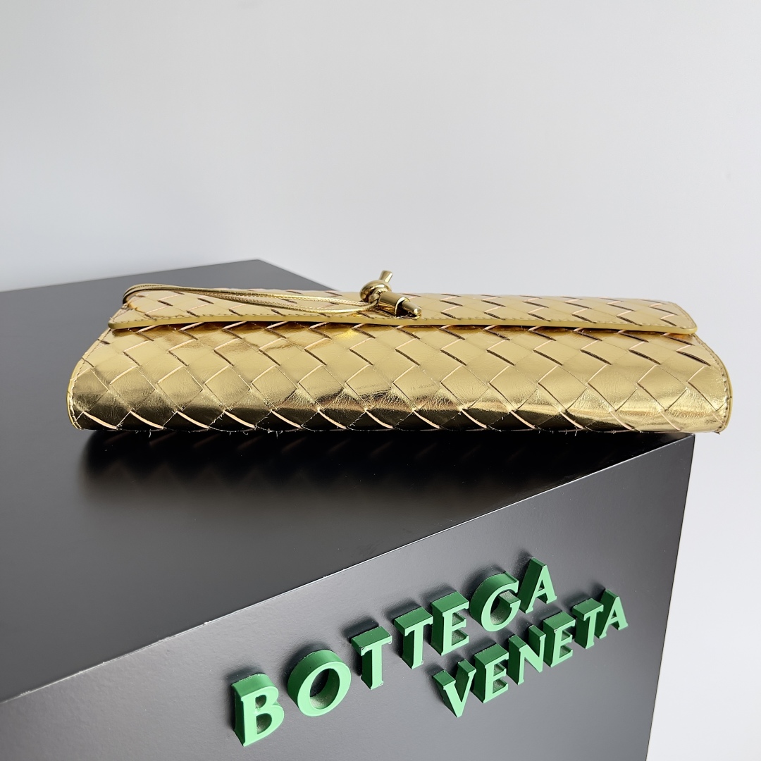 [TOP] Bottega Veneta BV Andiamo Evening Clutch Bag 31*13*3cm - Gold/ Silver