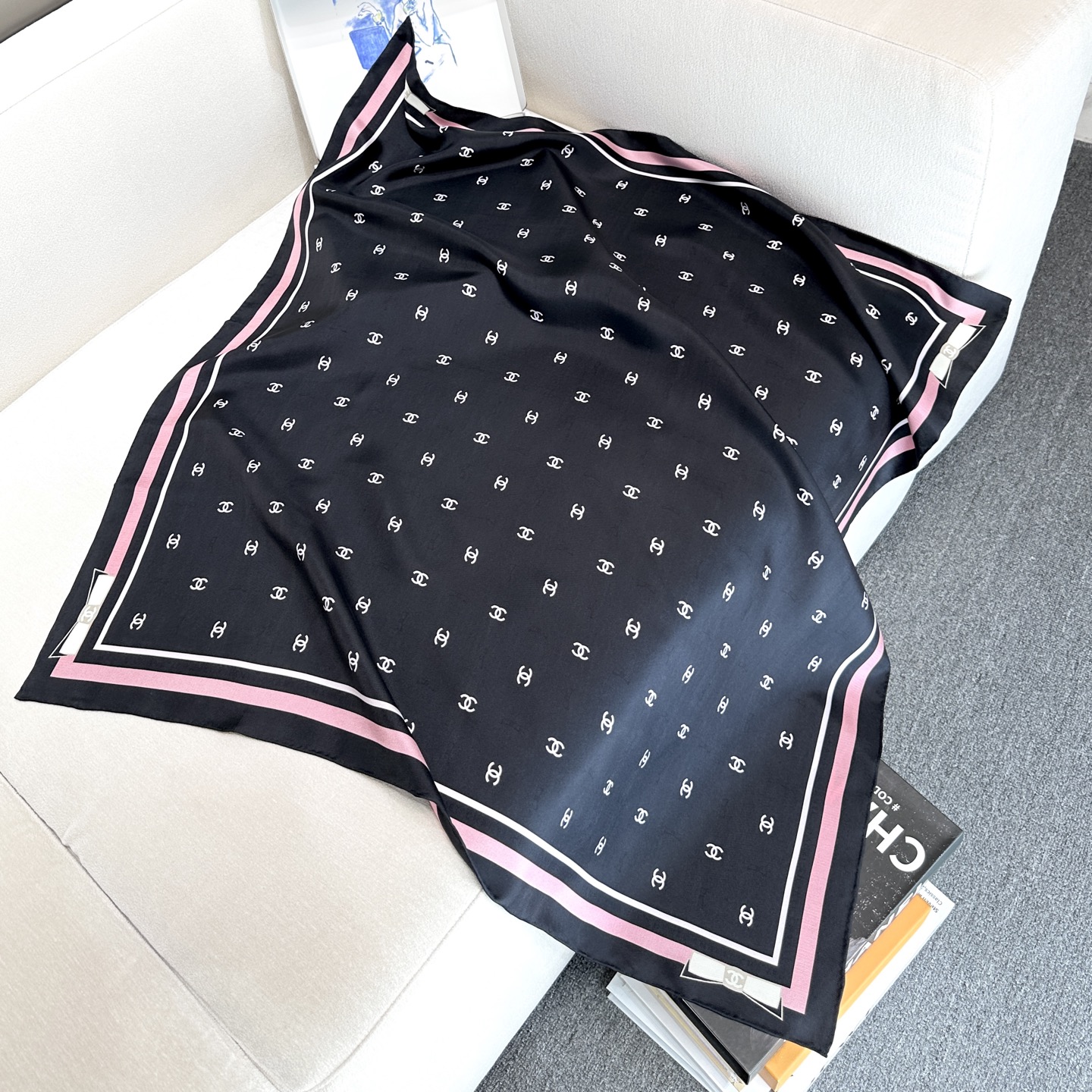 [TOP] CHANEL Silk Scarf 90 x 90 cm - Black