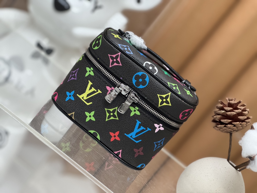[TOP] Louis Vuitton LV Nice Nano Bag 14x10.2x8.5cm - Black