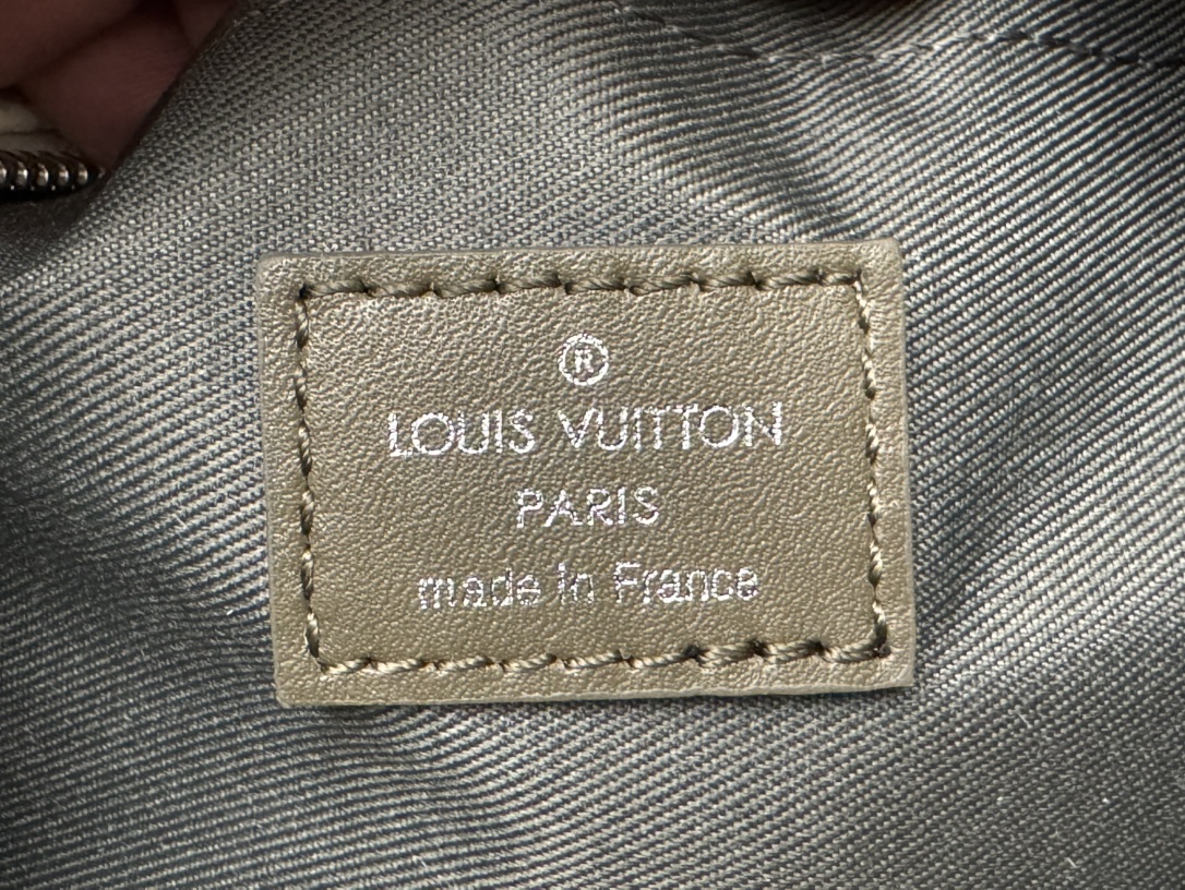 [TOP] Louis Vuitton LV Keepall Bandoulière 25 Handbag 25 x 15 x 11cm - Green and Beige