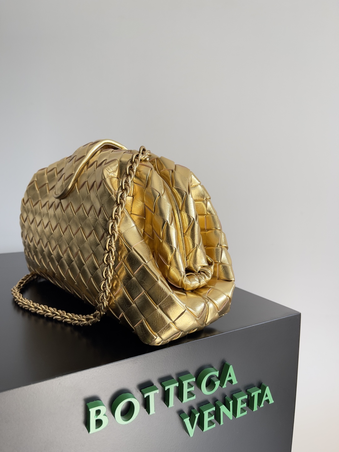 [TOP] Bottega Veneta BV Lauren 1980 Clutch Bag 27x15x8cm/31.5x16.5x11cm - Gold/Silver