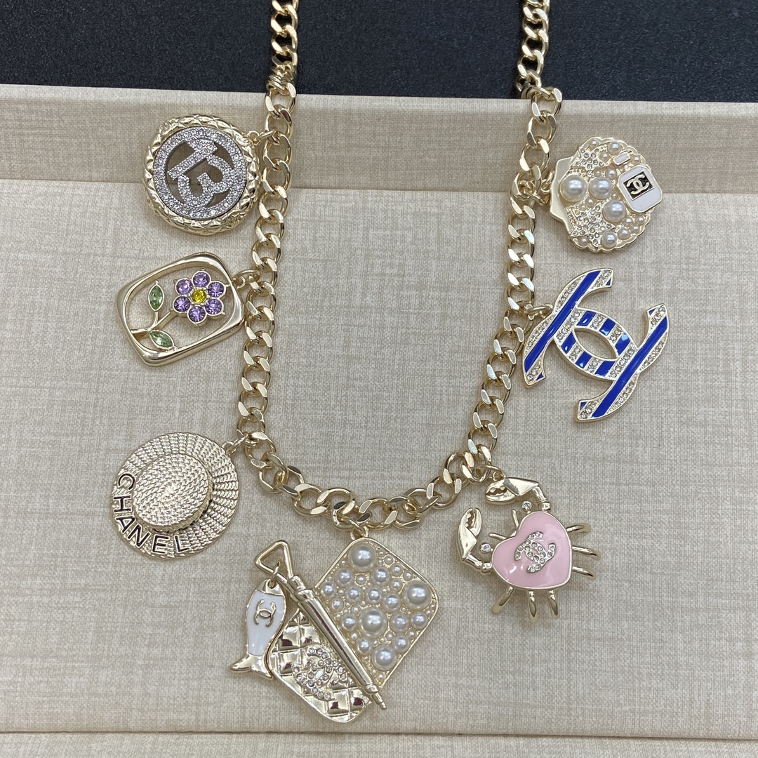 [TOP] CHANEL Necklace - Gold