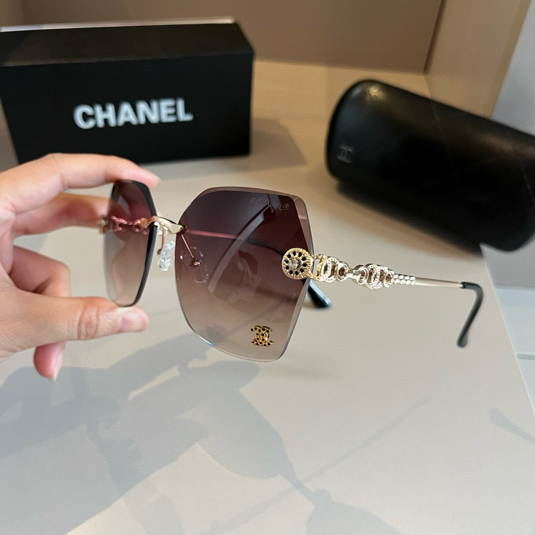 [TOP] CHANEL Sunglasses - 3 Colors