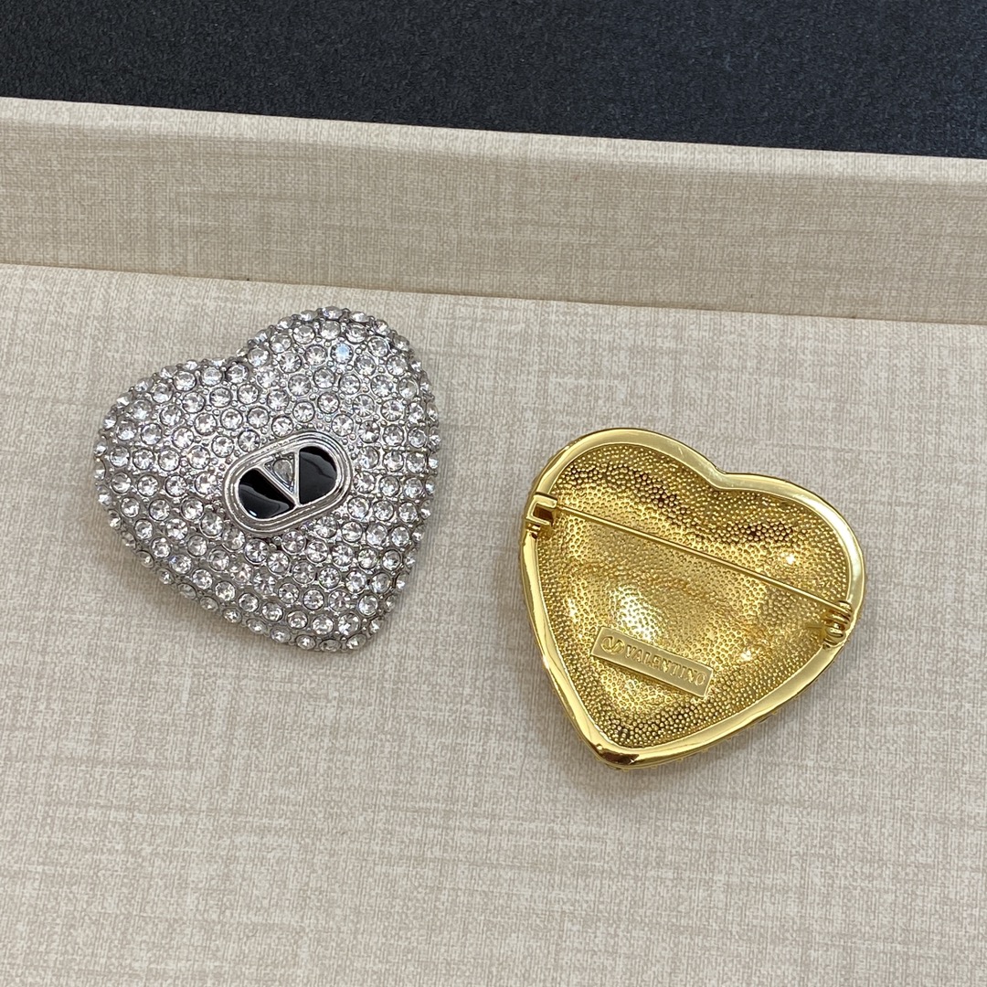 [TOP] VALENTINO  Brooch - 2 Color