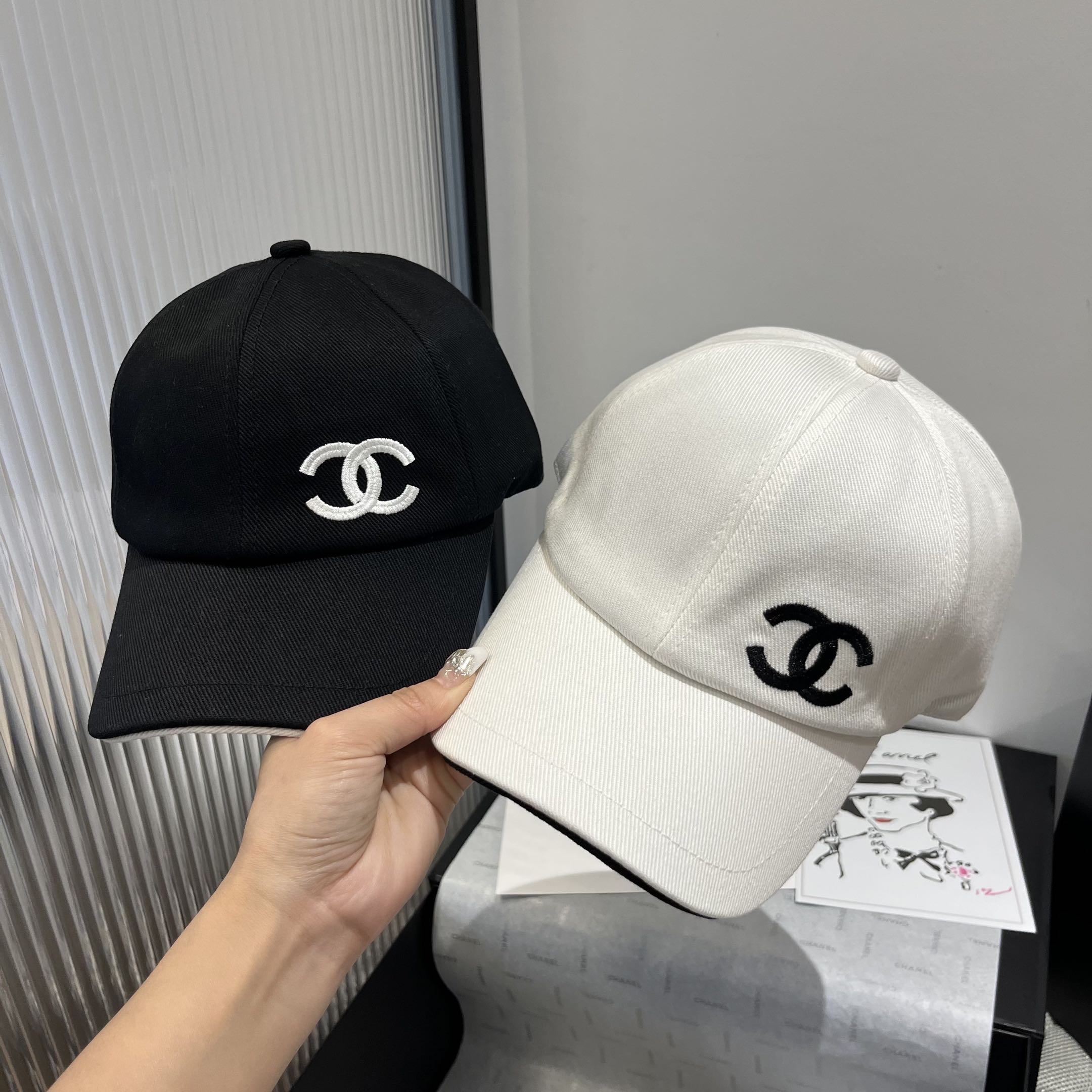 [TOP] CHANEL Baseball Hat - 2 Color