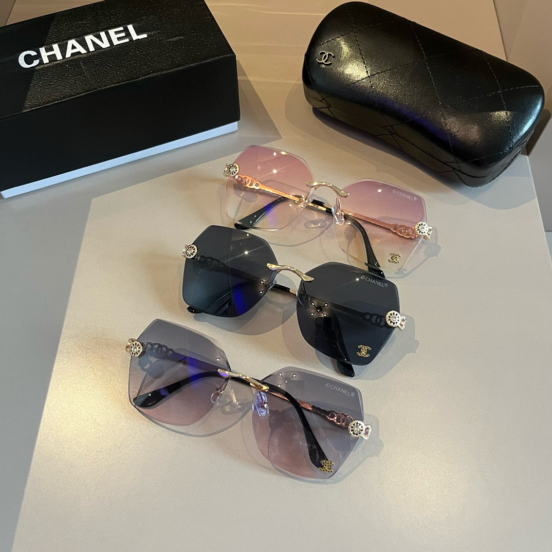 [TOP] CHANEL Sunglasses - 3 Colors