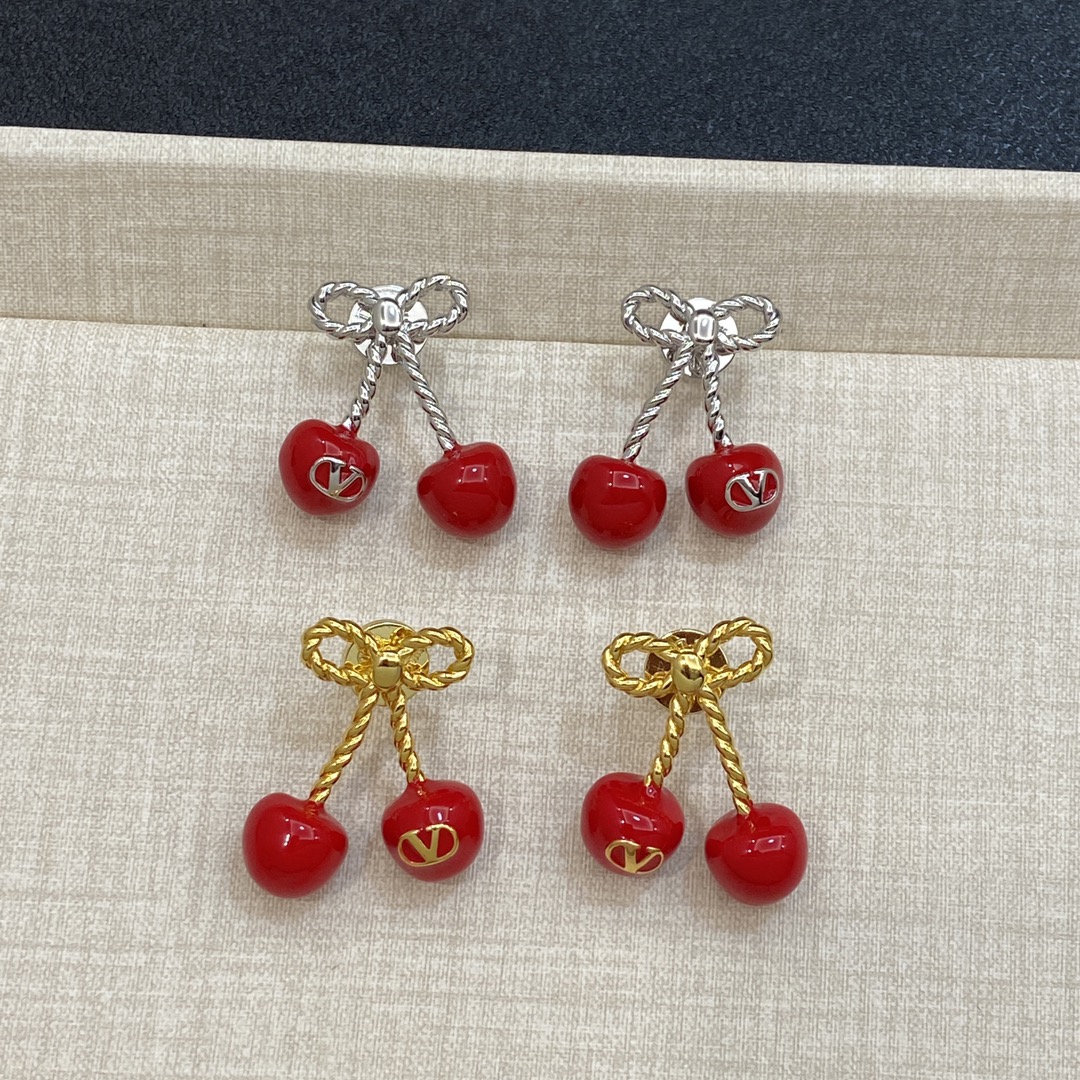 [TOP] VALENTINO  Earrings - 2 Color