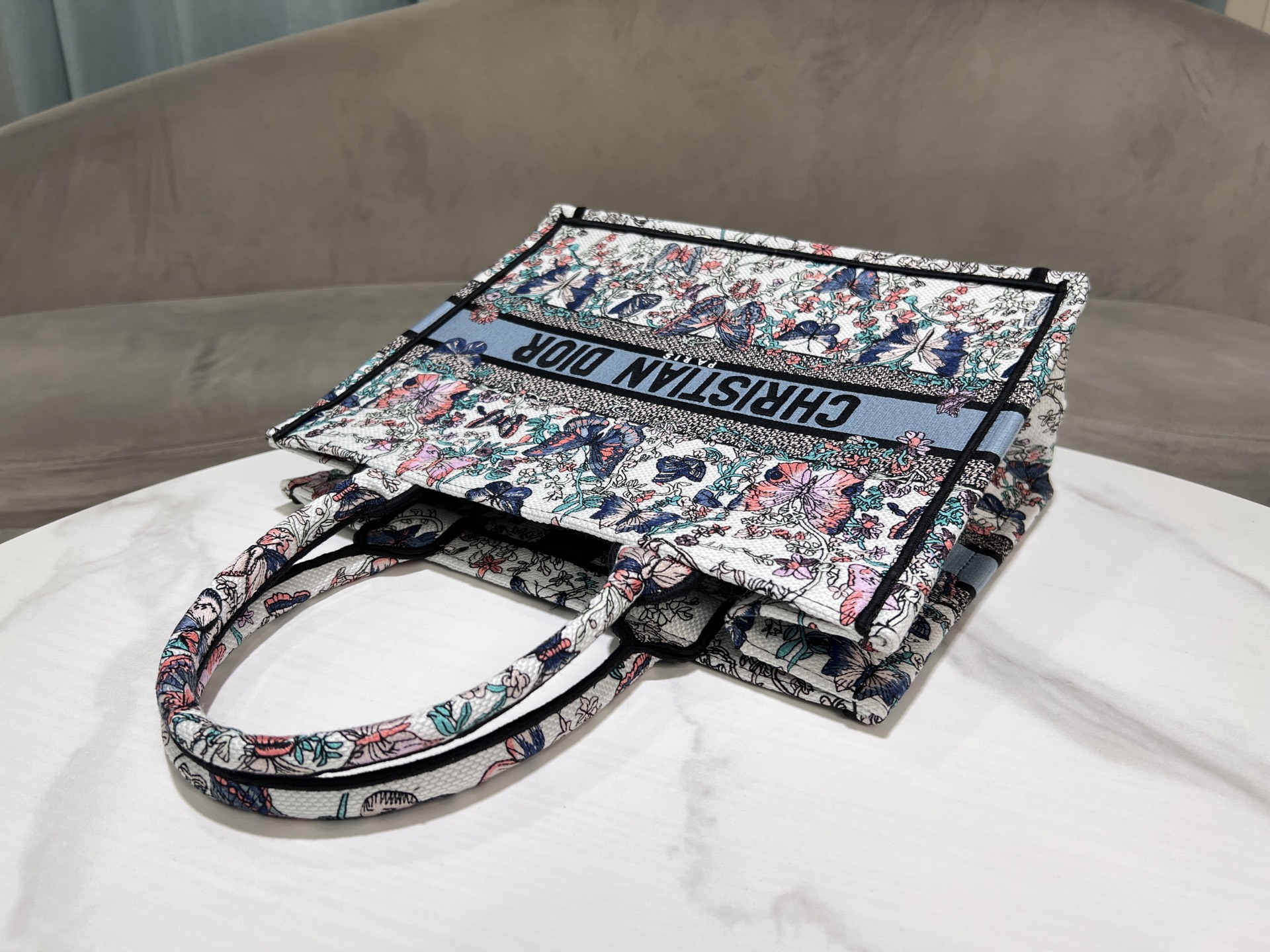 [TOP] Christian Dior  Book Tote Bag - 3 Sizes - White and Blue