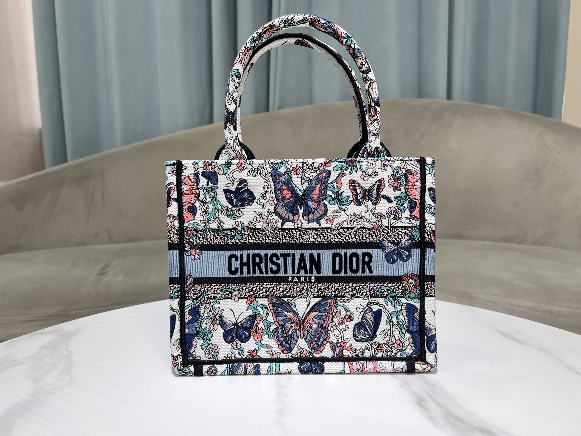 [TOP] Christian Dior  Book Tote Bag - 3 Sizes - White and Blue