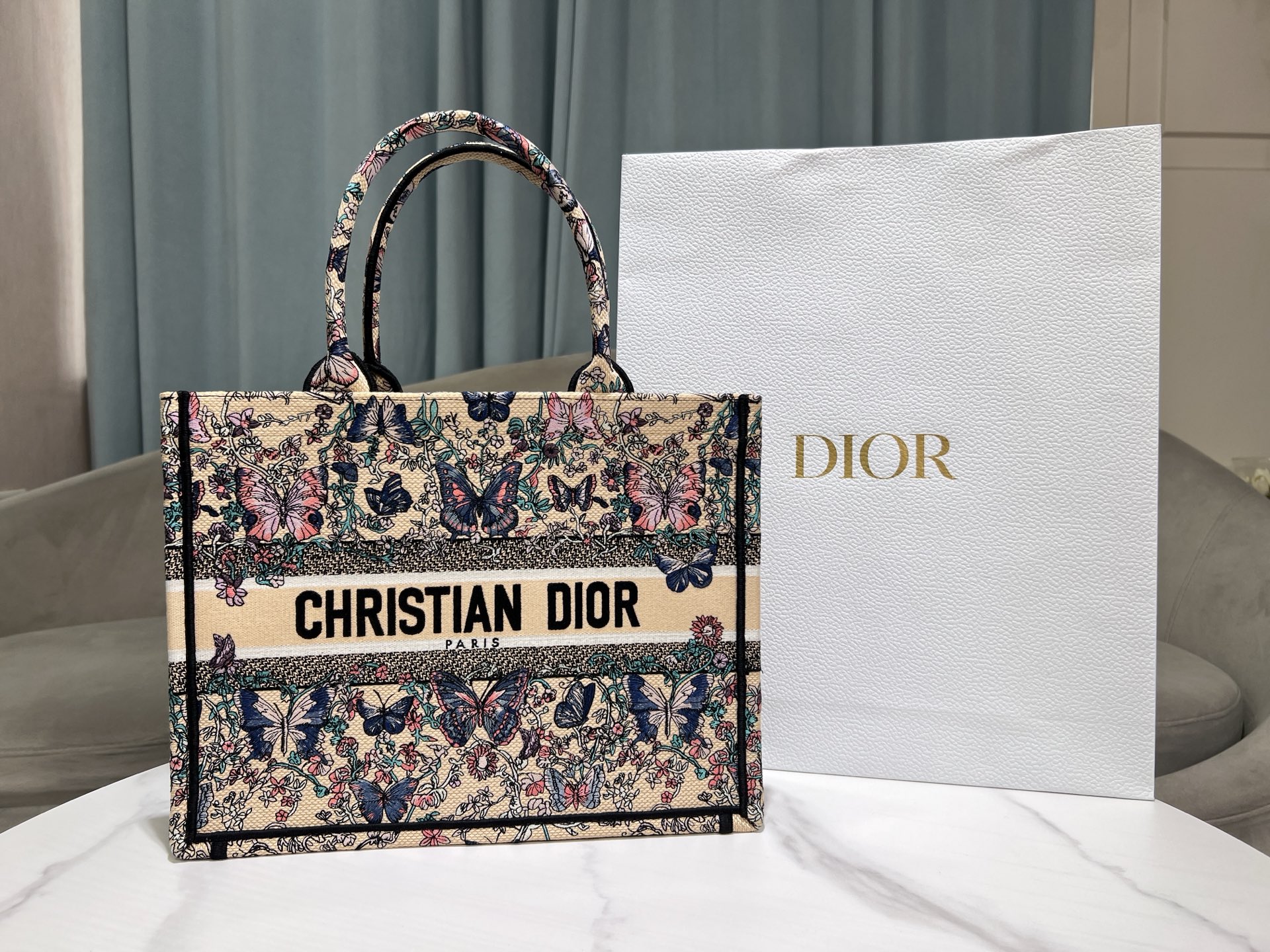 [TOP] Christian Dior  Book Tote Bag - 2 Sizes - Pink and Beige