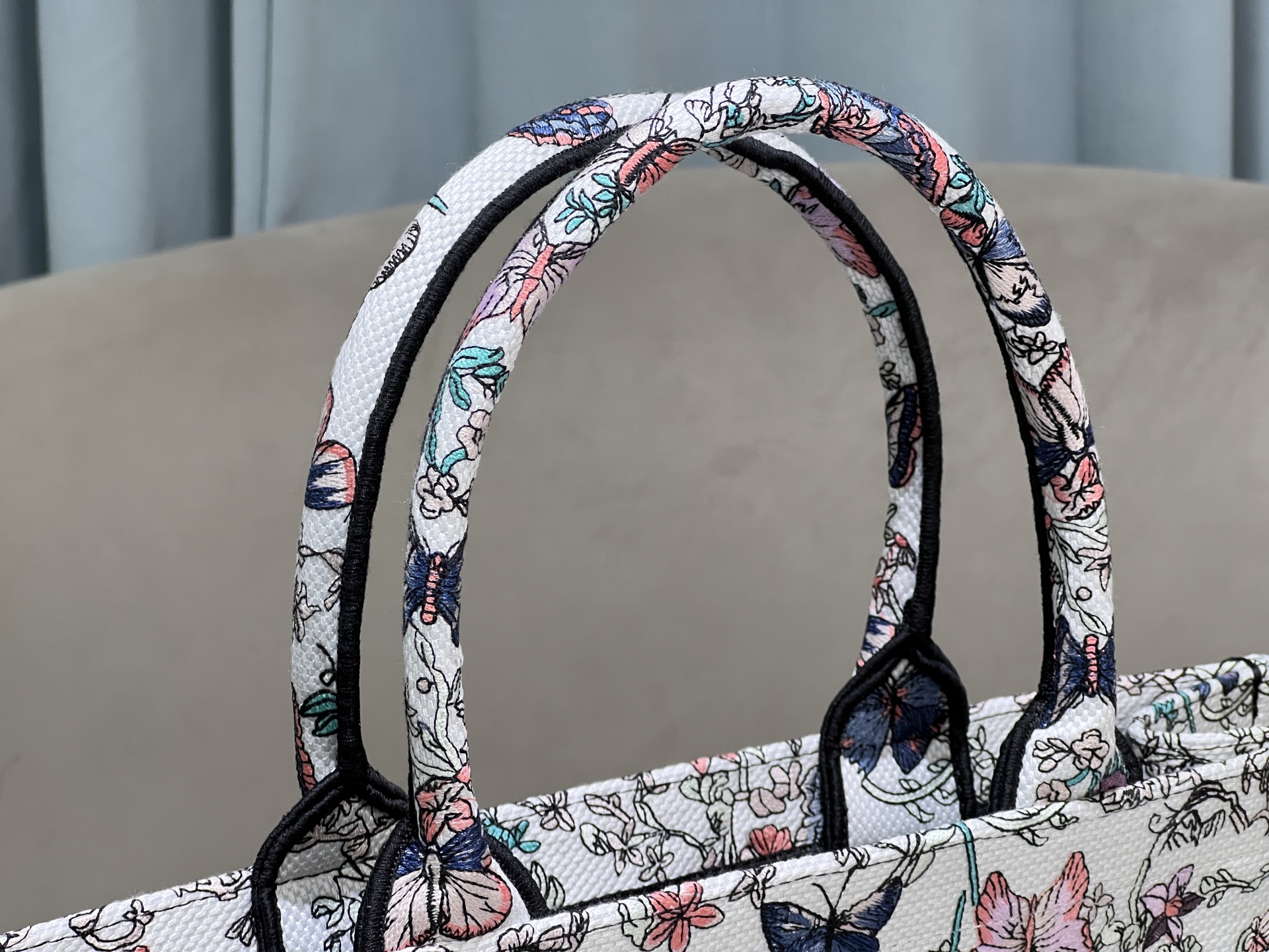 [TOP] Christian Dior  Book Tote Bag - 3 Sizes - White and Blue